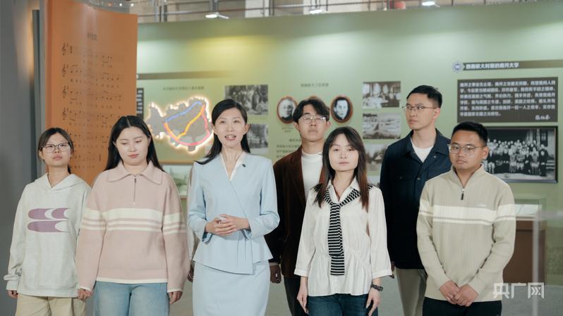 天津思政教育守正创新；青春力量点亮信仰之灯。时代新人铸魂育人新征程。