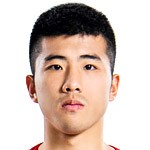  老将新征程开启；李圣龙在中乙赛场展现风采；海港B队首轮告捷背后故事。 体育新闻