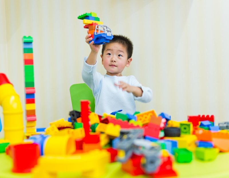 深度解析:儿童行为背后的认知价值——从“问题”到“优势”的转化逻辑 教育招生