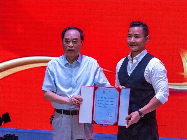 校企融合新范式:搏击冠军杨建平执掌海南首个高校武术系的深层逻辑与行业启示 教育招生