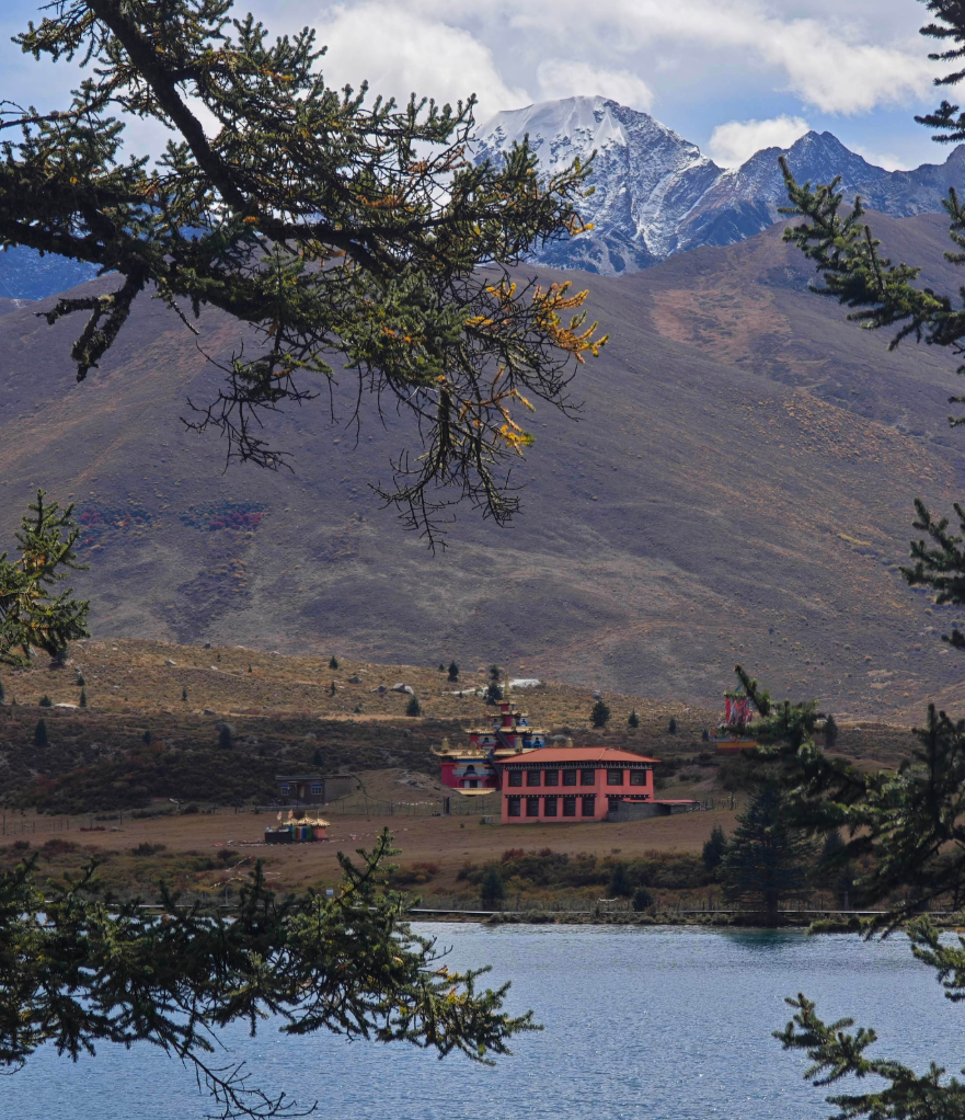 数据视角下的夏日秘境:五大小众目的地气候、资源与可达性综合测评报告 文化旅游