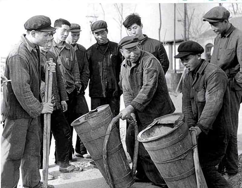  【历史纵深】从街头粪车到百套房产：恶霸于德顺的垄断帝国兴亡录 新闻