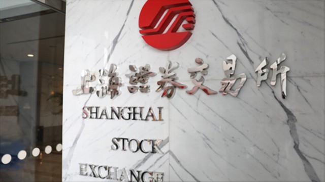  【深度拆解】银行股增持潮背后：国资与高管的估值博弈逻辑 股票财经