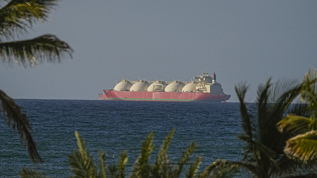  油价机制深度解码：年内首降背后的市场博弈与计算模型 股票财经