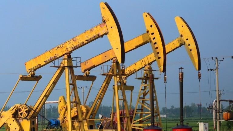  油价机制深度解码：年内首降背后的市场博弈与计算模型 股票财经